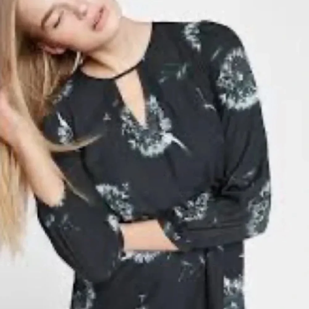 Express Dresses | Express Dress Charcoal Grey W/ Dandelion Flower Print size Xs - Picture 6 of 6